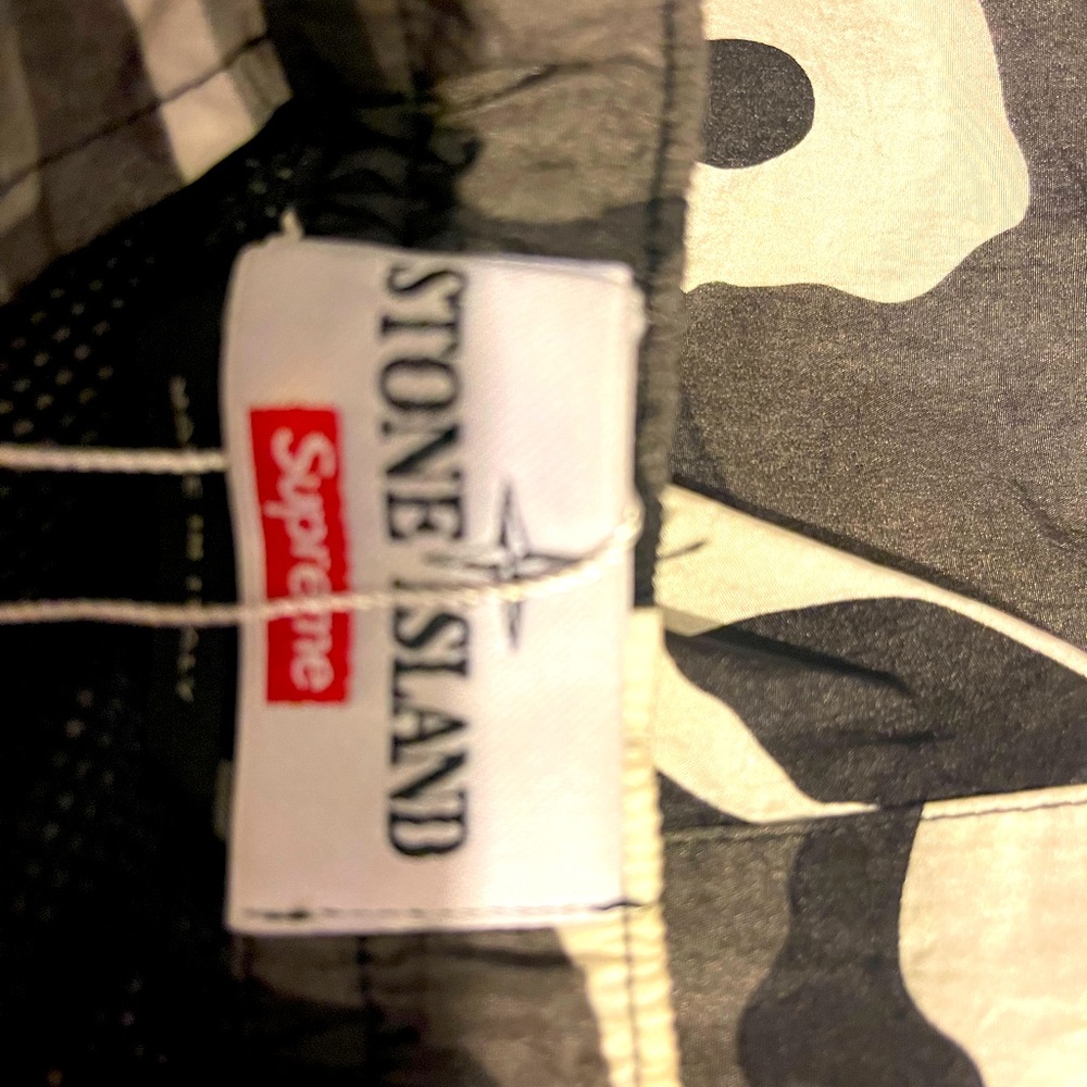 Stone Island SUPREME Sweatpants Size.L